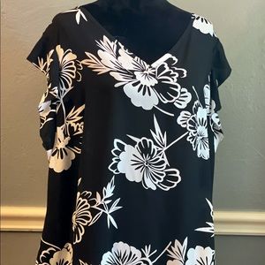 Talbots short sleeve blouse
